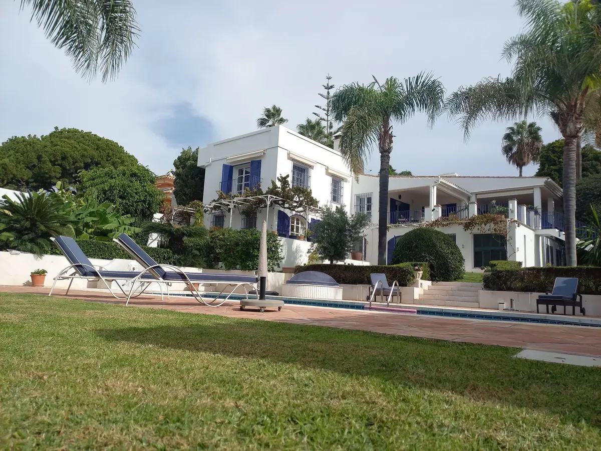 Detached Villa in Guadalmina Alta