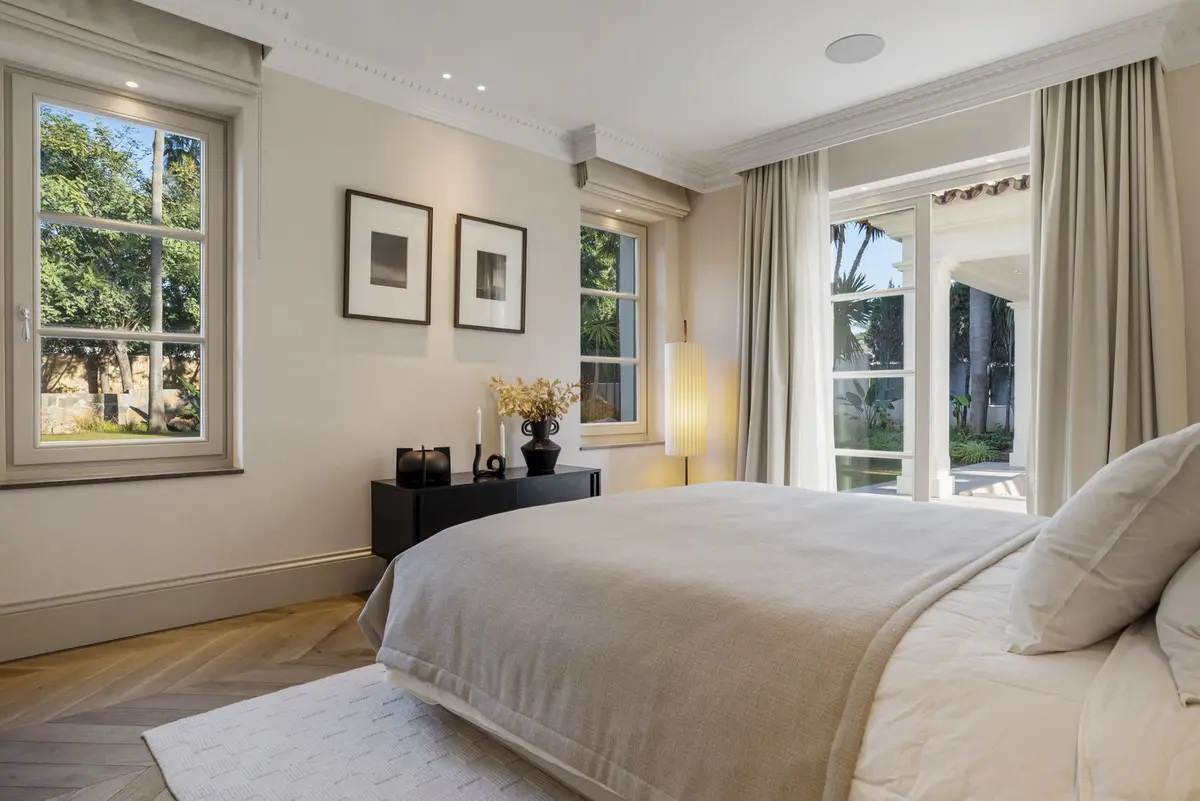 Detached Villa in Nueva Andalucía