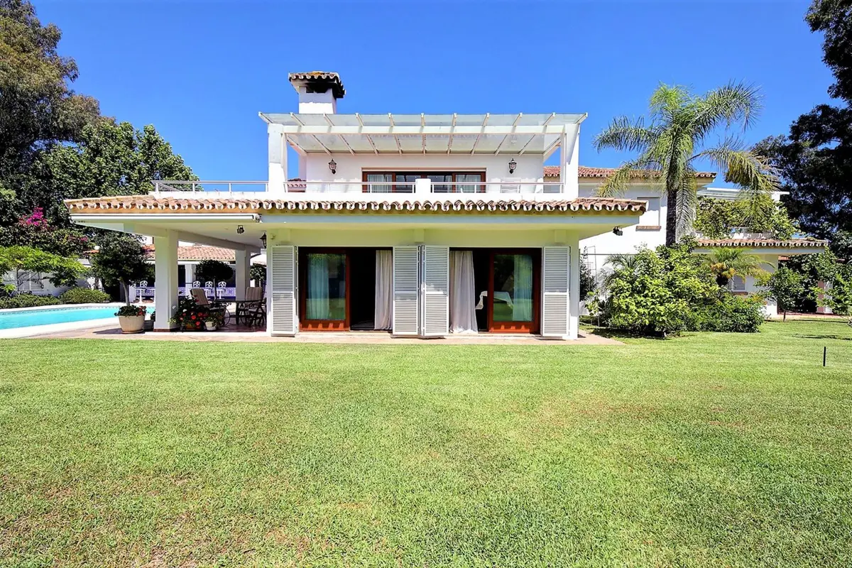 Detached Villa in Costalita
