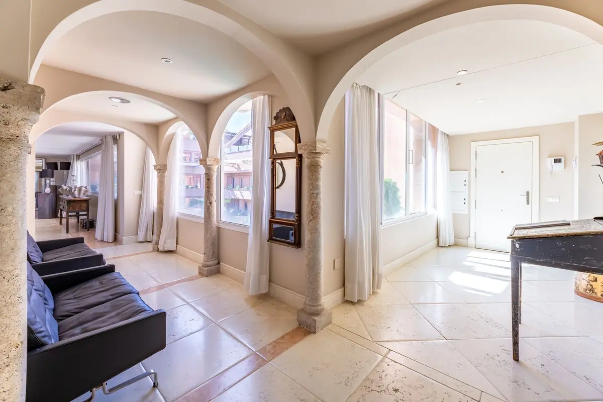 Penthouse in Nueva Andalucía