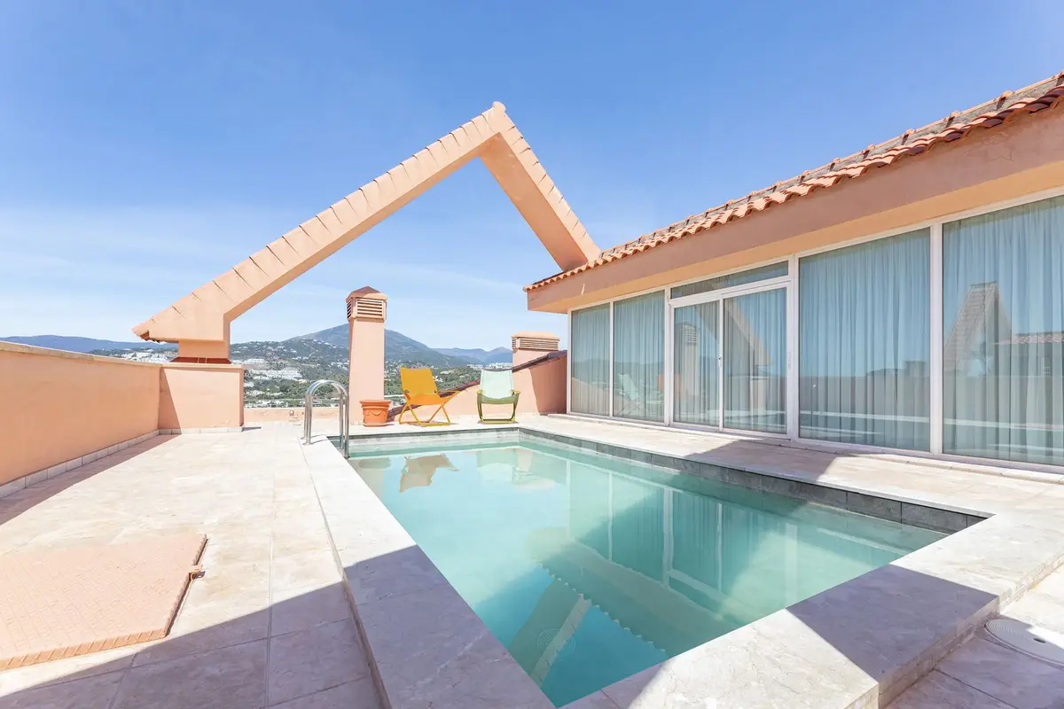 Penthouse in Nueva Andalucía