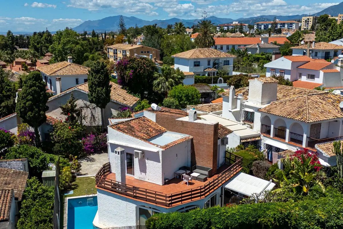 Detached Villa in Marbella