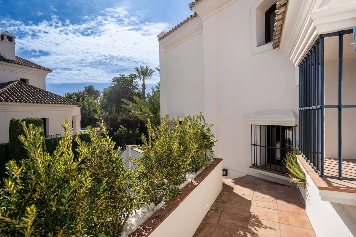 Detached Villa in Guadalmina Baja