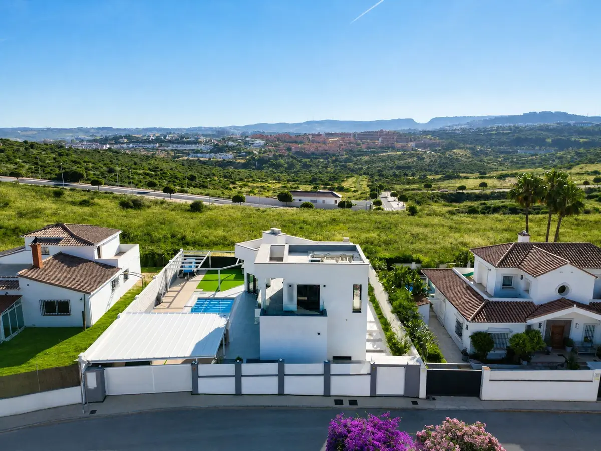 Detached Villa in Estepona