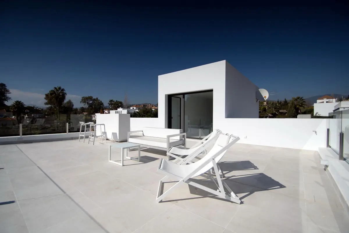 Detached Villa in Nueva Andalucía
