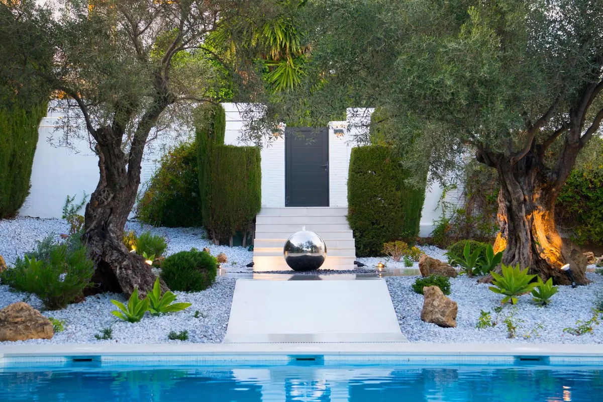 Detached Villa in Nueva Andalucía