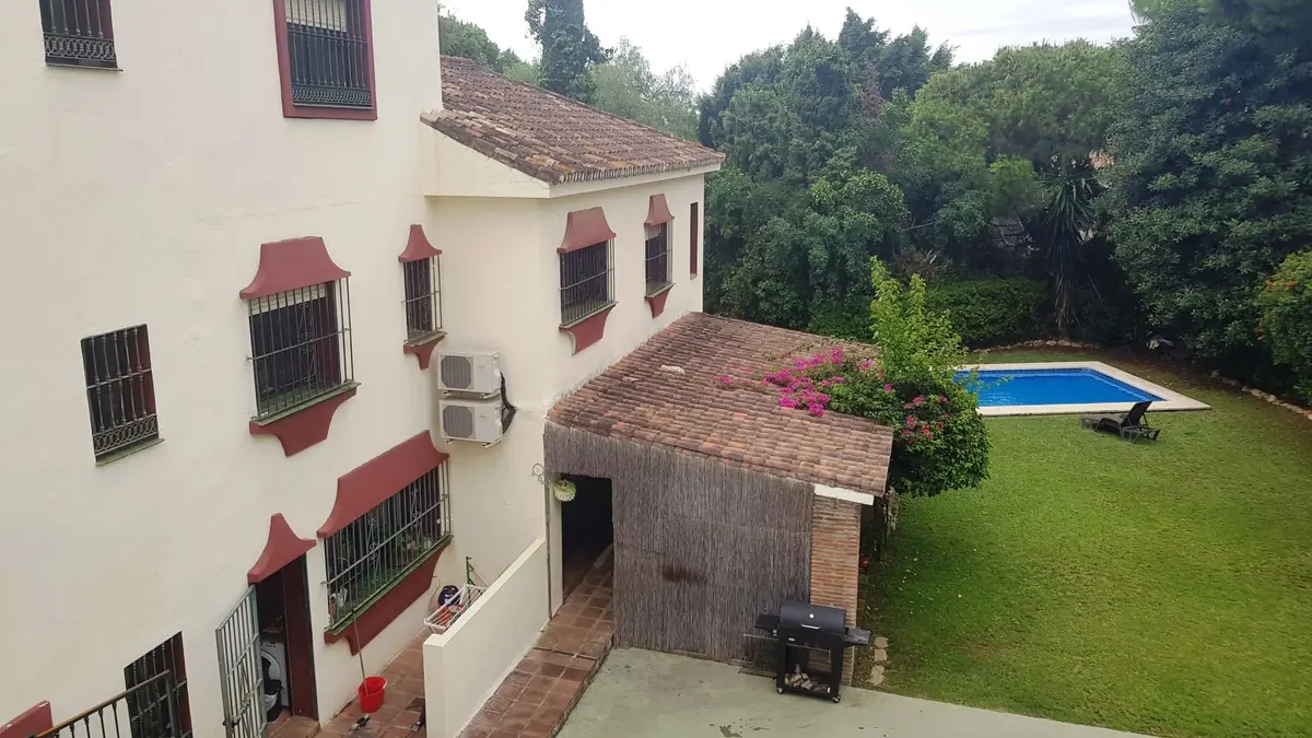 Detached Villa in Elviria