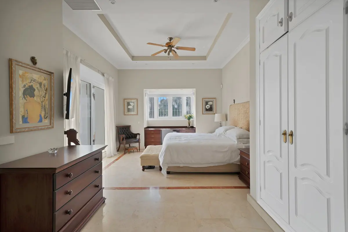 Detached Villa in Nueva Andalucía
