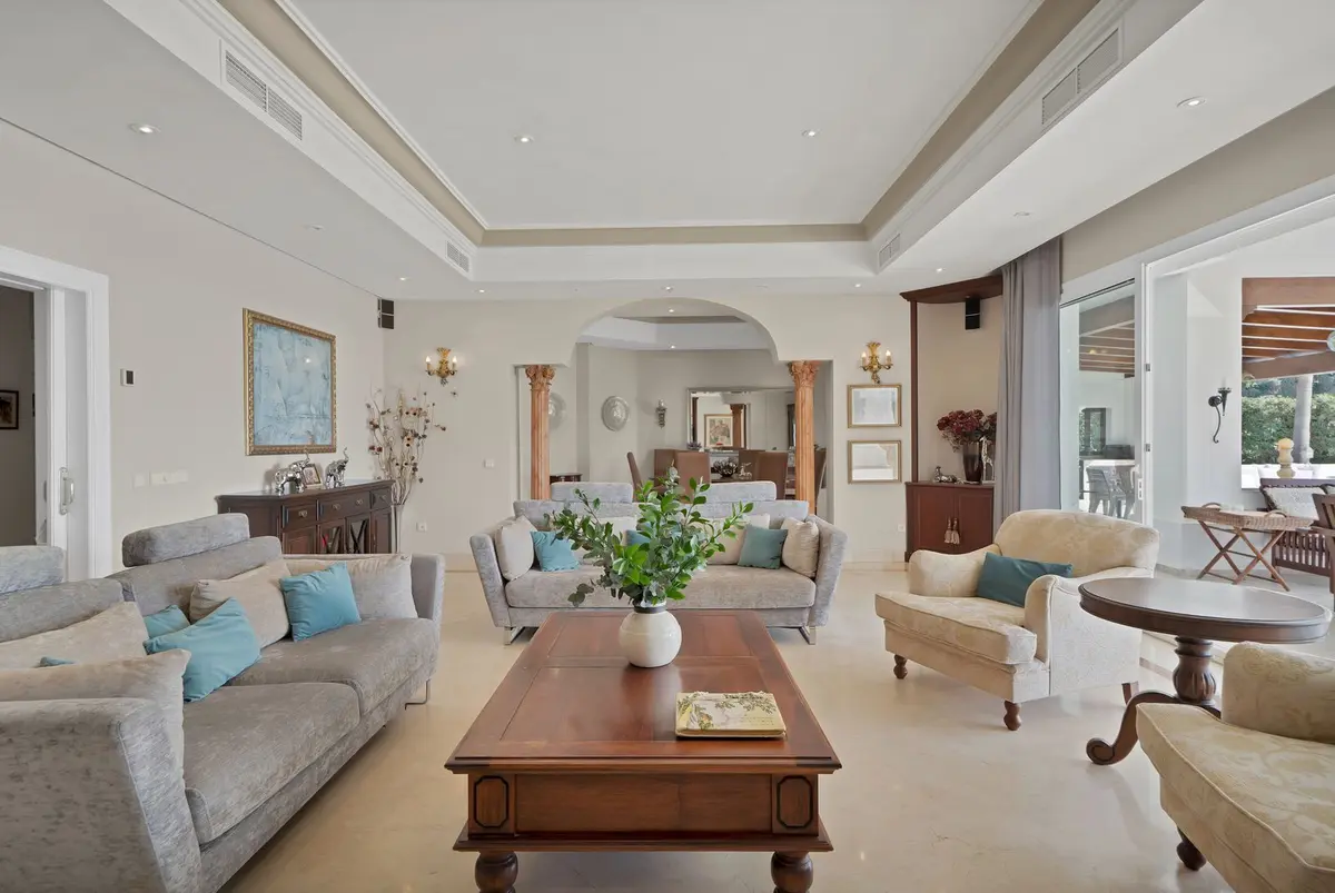 Detached Villa in Nueva Andalucía