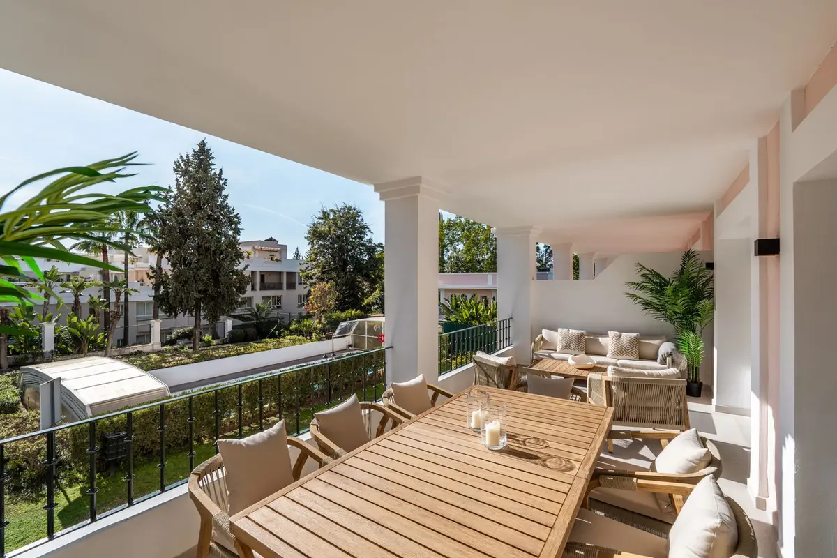 Penthouse Duplex in Nueva Andalucía