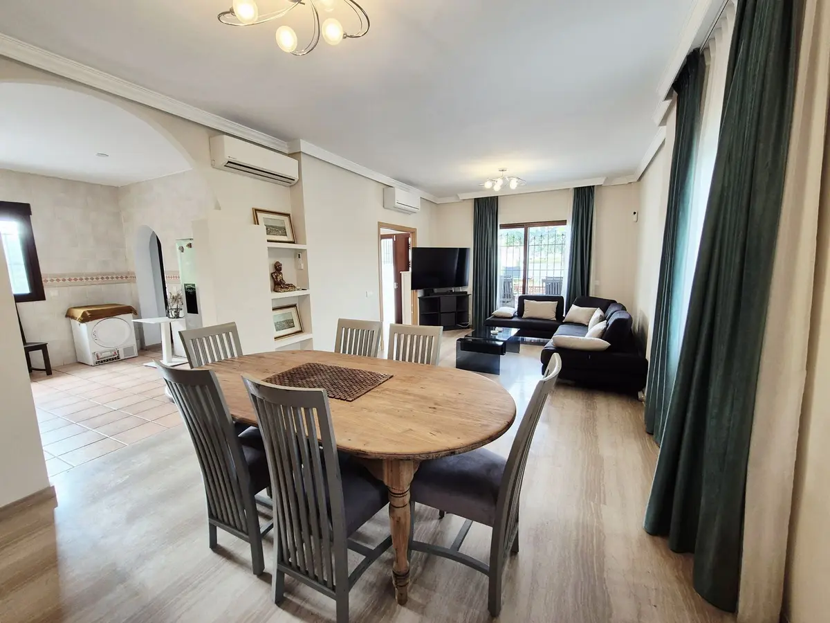 Detached Villa in Guadalmina Baja