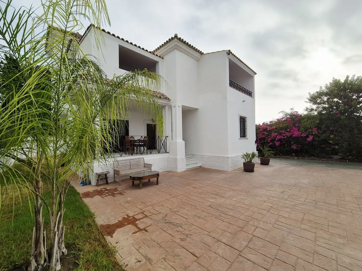 Detached Villa in Guadalmina Baja