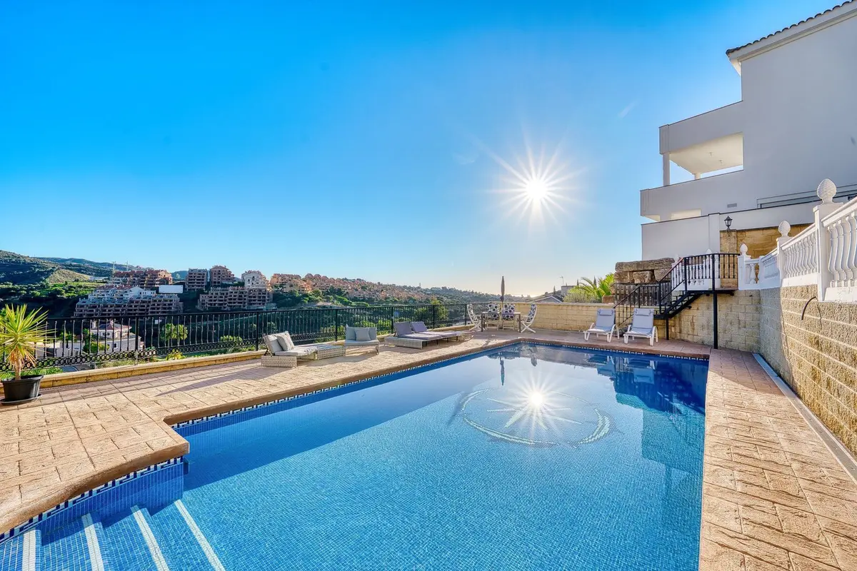 Detached Villa in Elviria