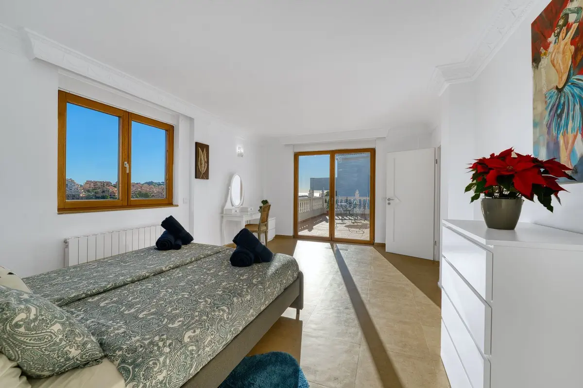 Detached Villa in Elviria
