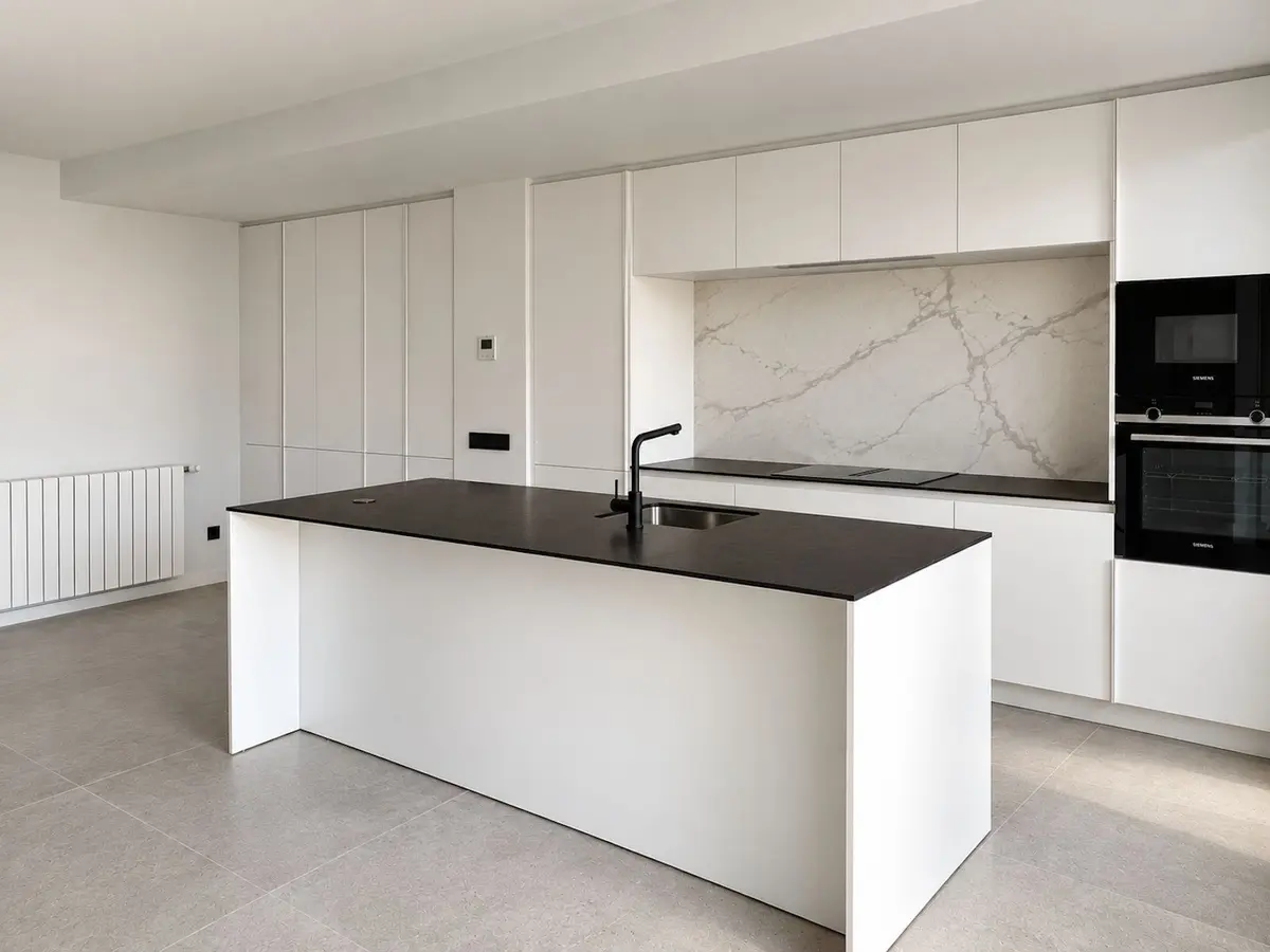 Middle Floor Apartment in Marbella
