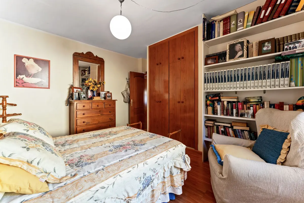 Detached Villa in El Paraiso