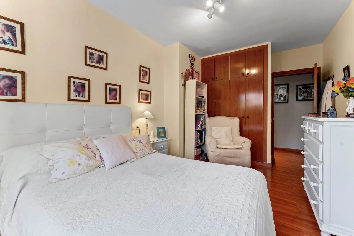 Detached Villa in El Paraiso