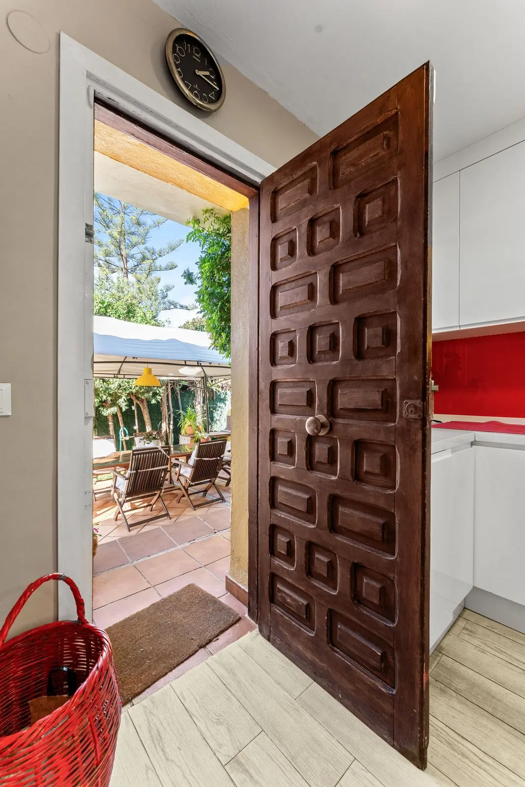 Detached Villa in El Paraiso