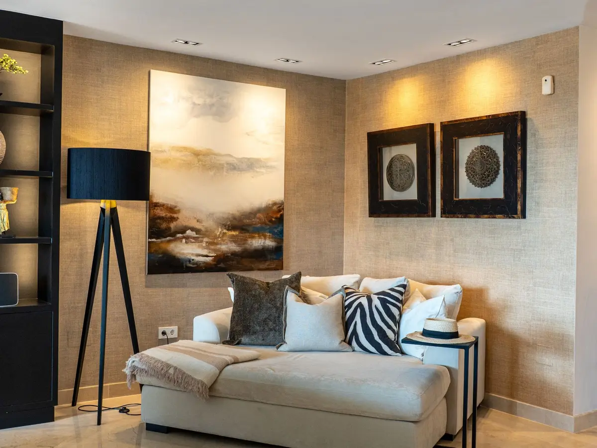 Middle Floor Apartment in Nueva Andalucía