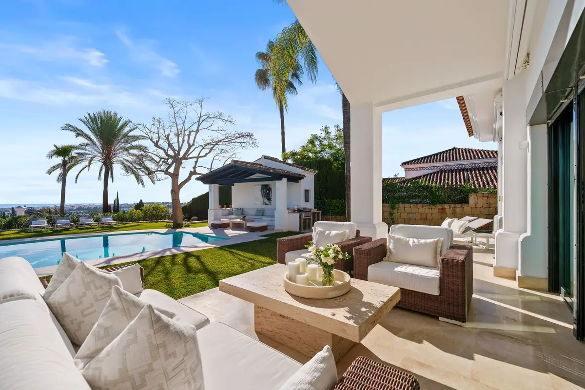 Detached Villa in Nueva Andalucía