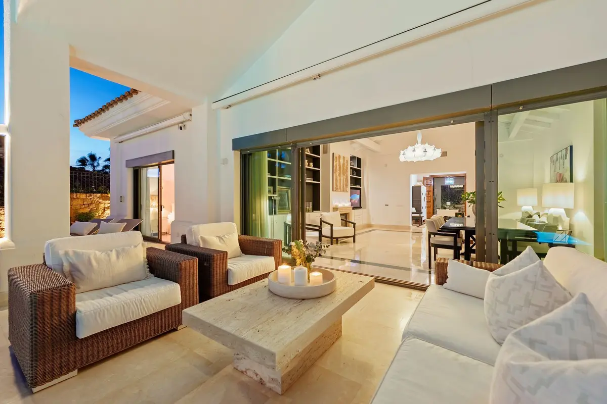 Detached Villa in Nueva Andalucía