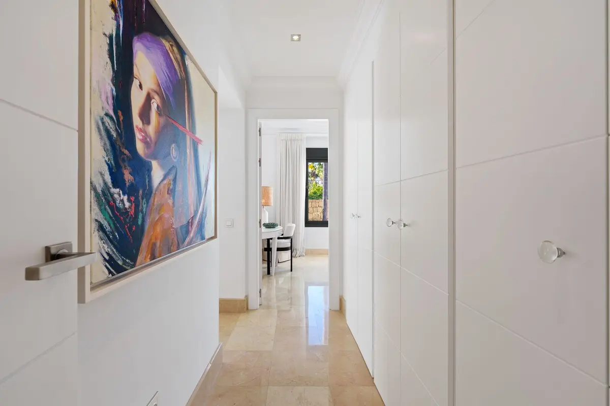 Detached Villa in Nueva Andalucía