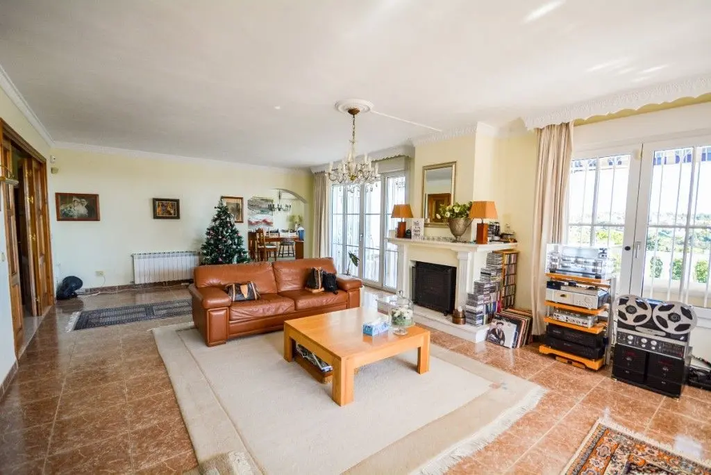 Detached Villa in Estepona