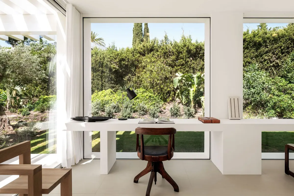 Detached Villa in El Paraiso