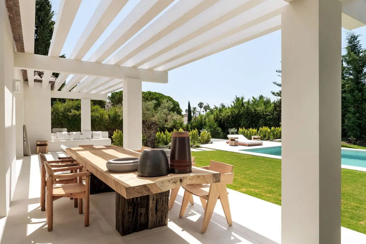 Detached Villa in El Paraiso