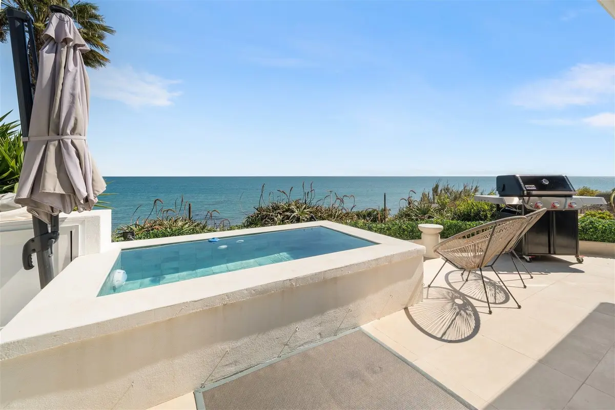 Semi-Detached House in Estepona