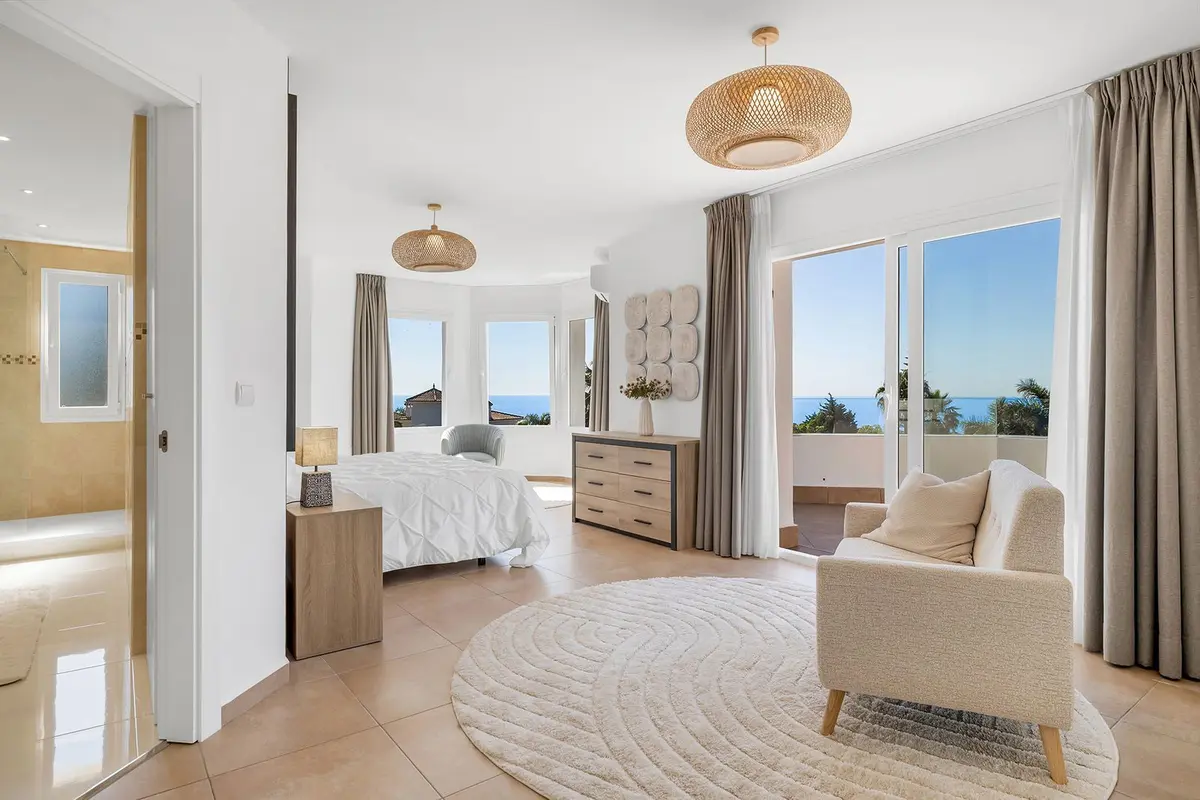 Detached Villa in Estepona