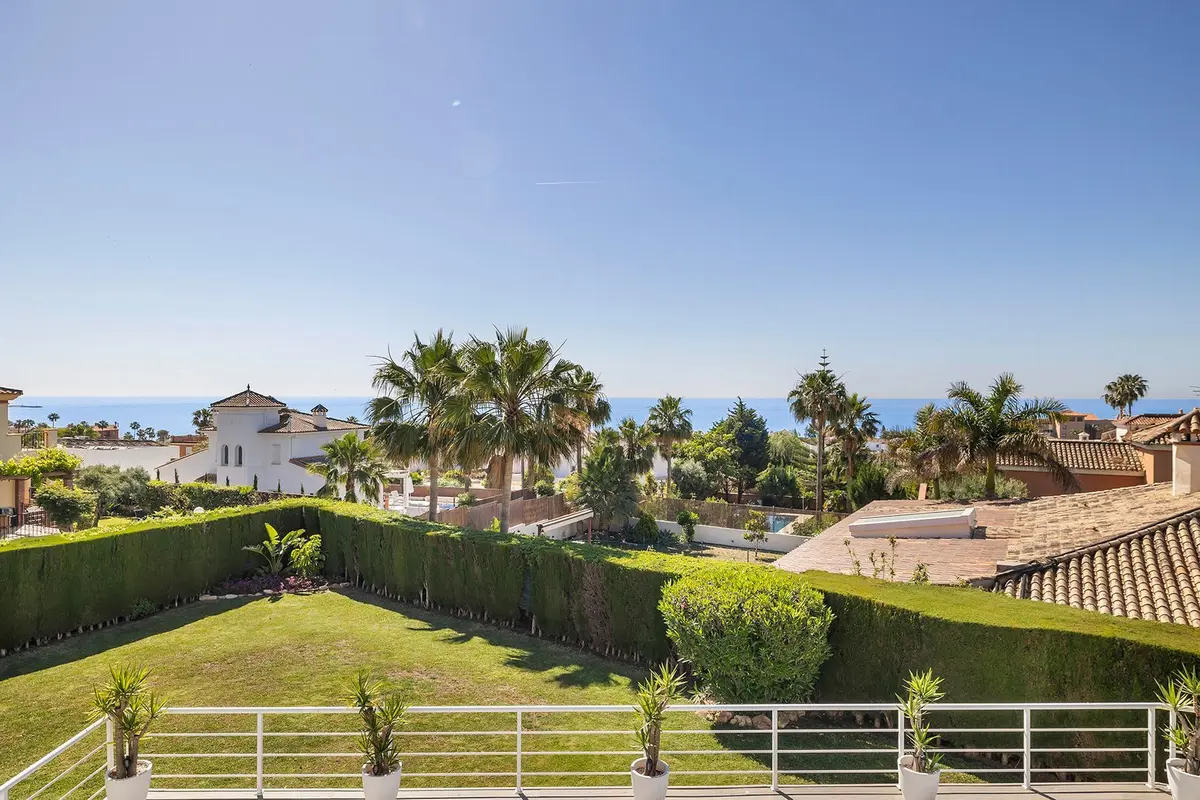 Detached Villa in Estepona