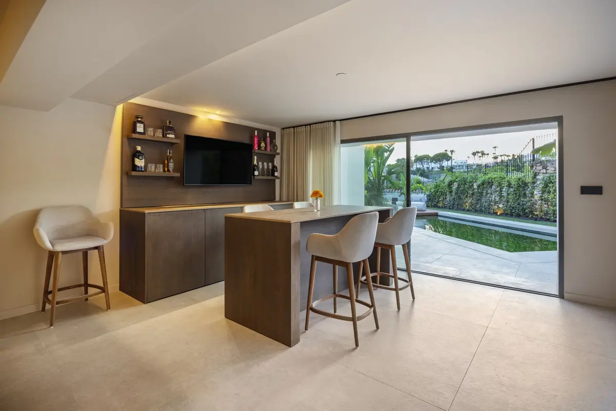 Detached Villa in Nueva Andalucía
