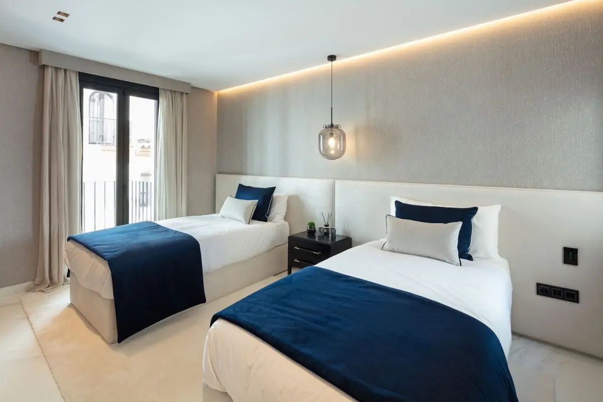 Middle Floor Apartment in Puerto Banús