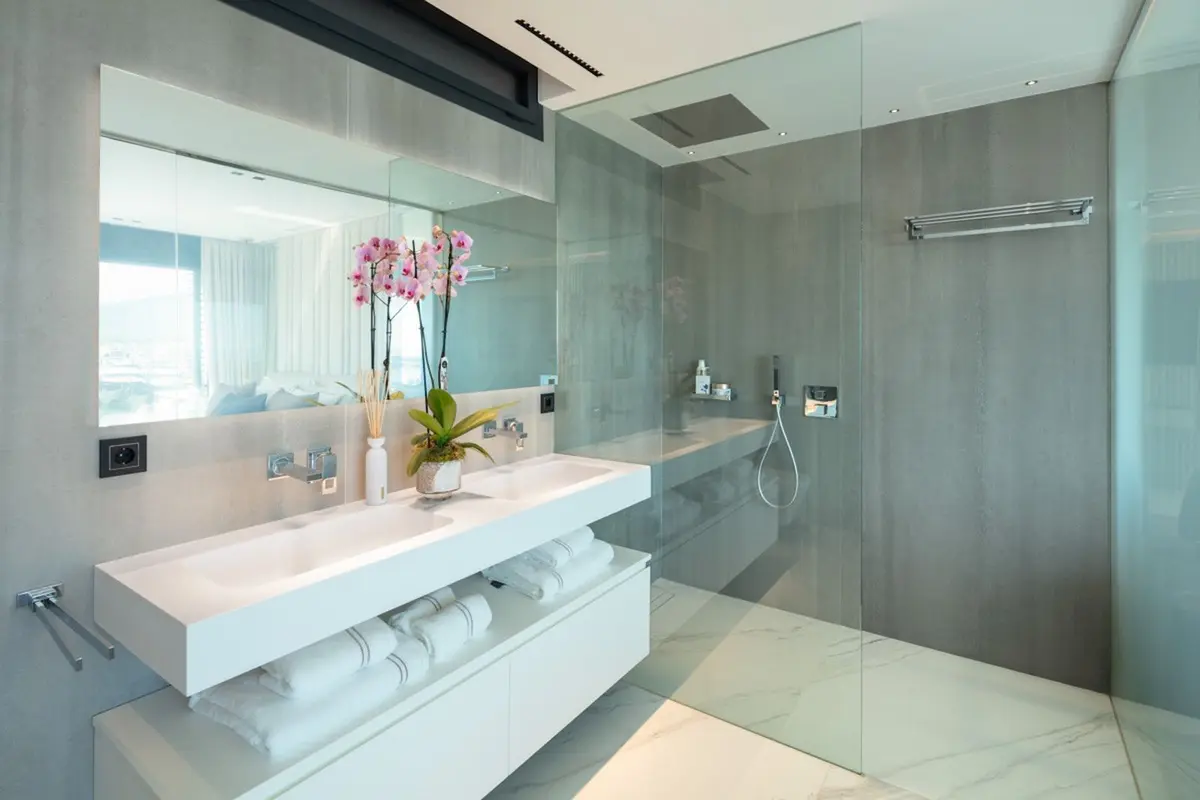 Middle Floor Apartment in Puerto Banús