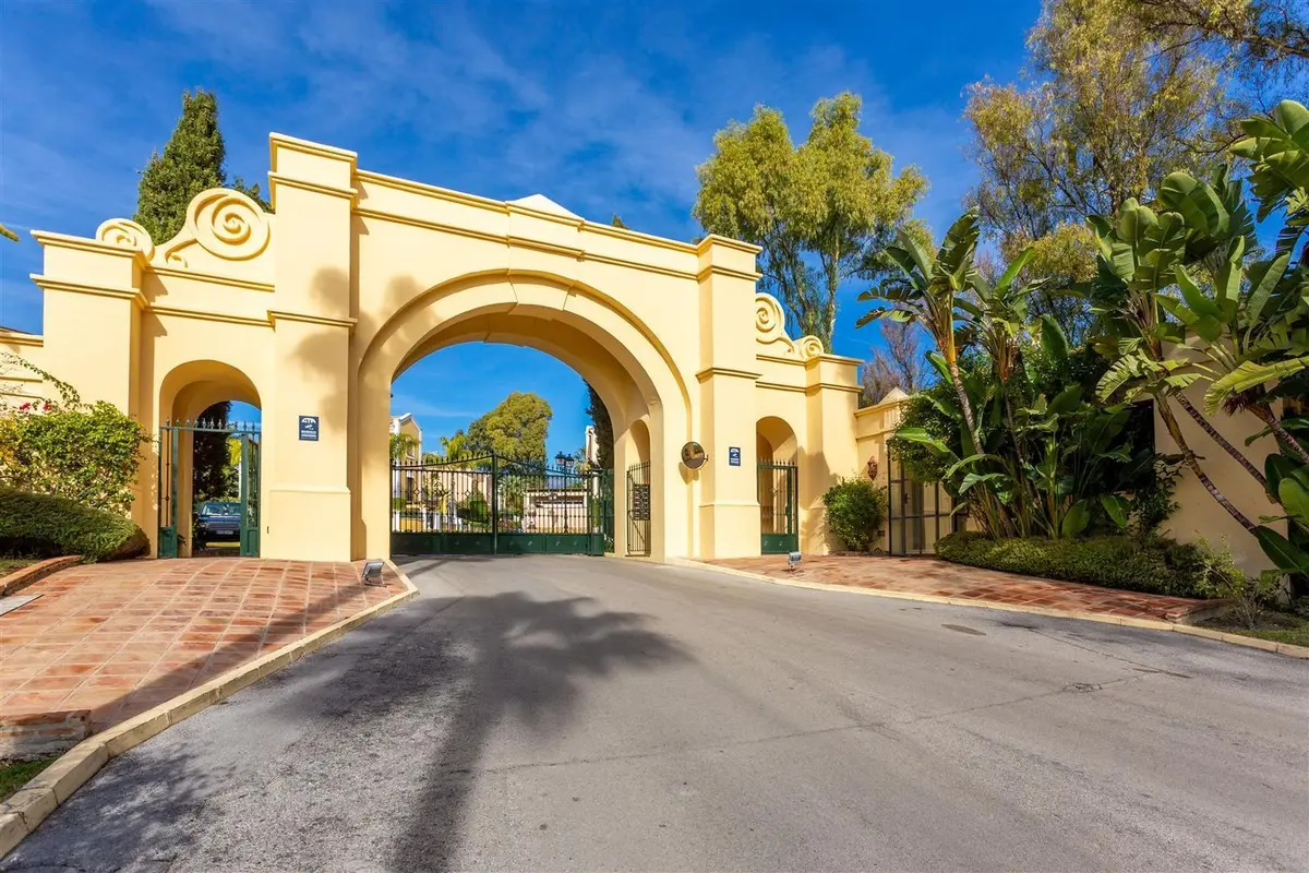 Detached Villa in Guadalmina Alta