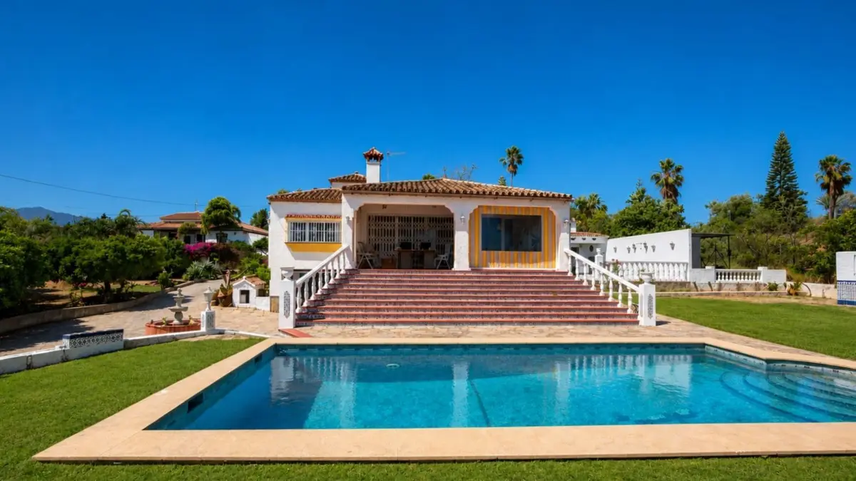 Detached Villa in Estepona