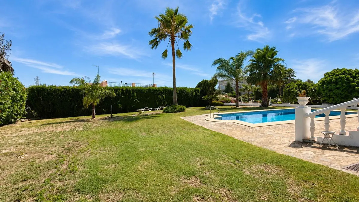 Detached Villa in Estepona