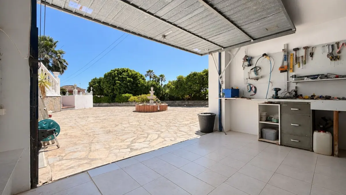 Detached Villa in Estepona