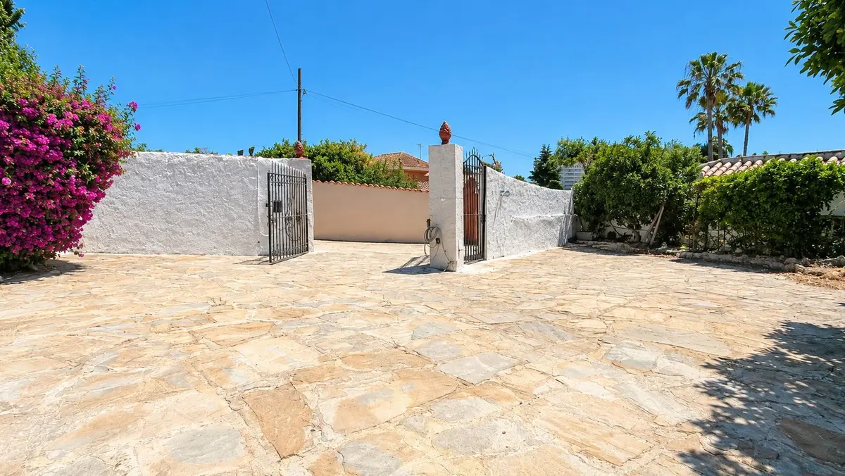 Detached Villa in Estepona