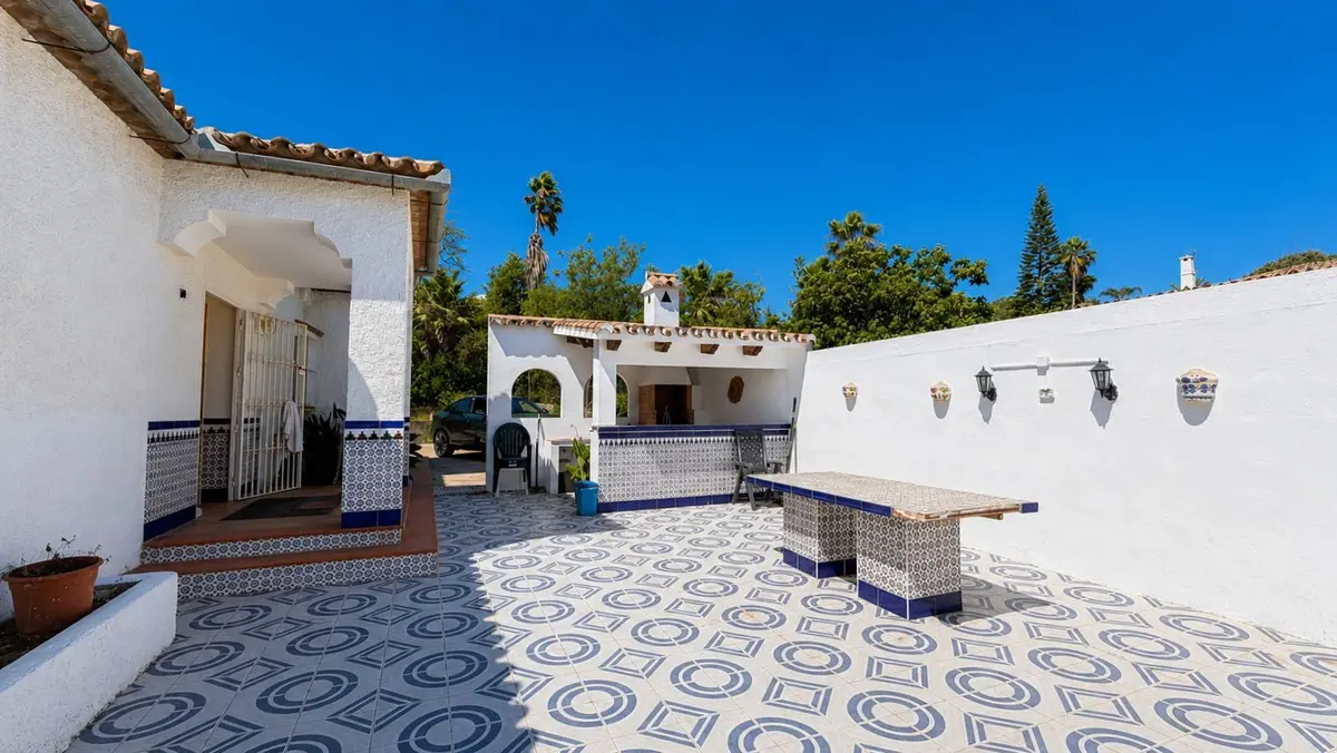 Detached Villa in Estepona