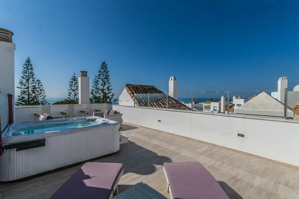 Penthouse in Elviria