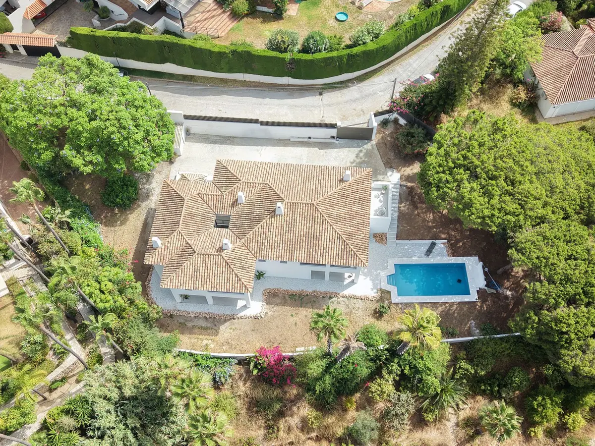 Detached Villa in Elviria