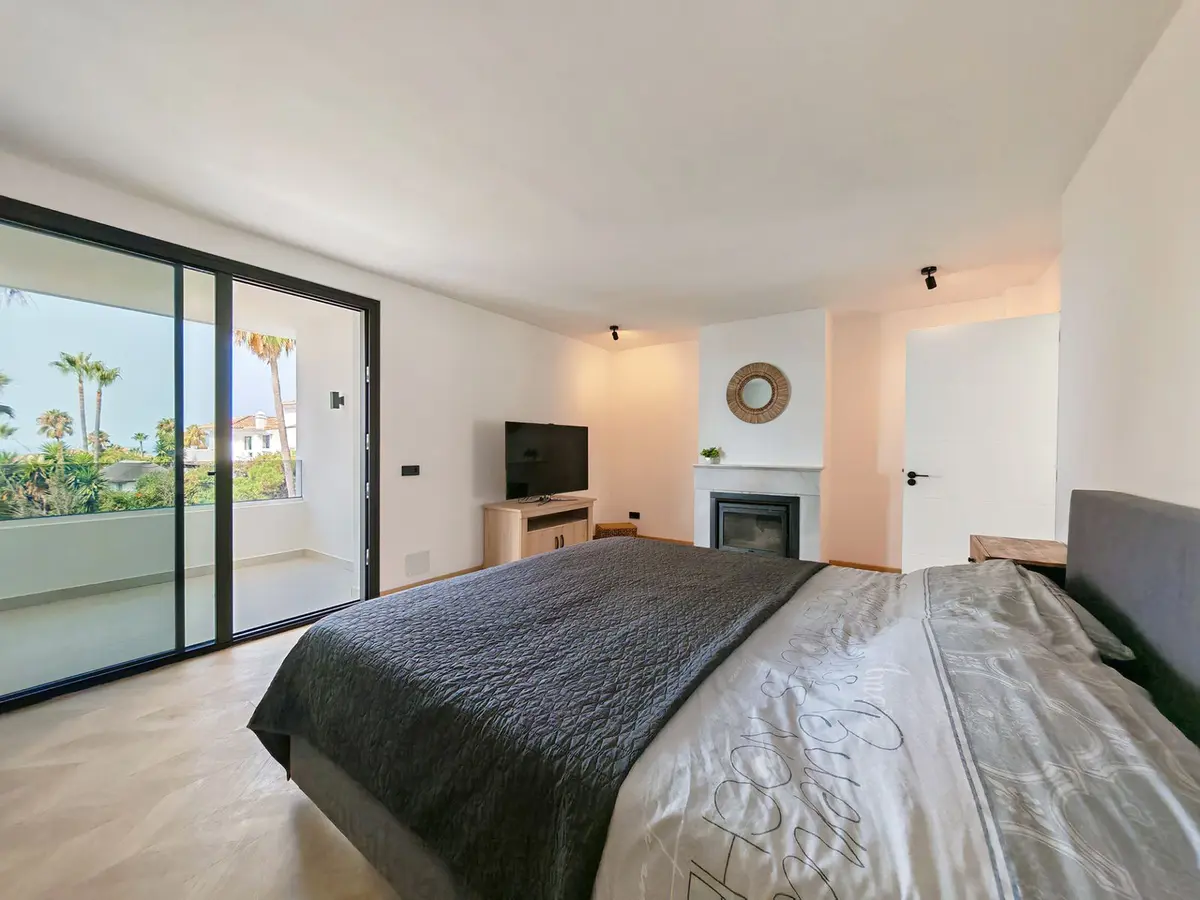 Detached Villa in Elviria