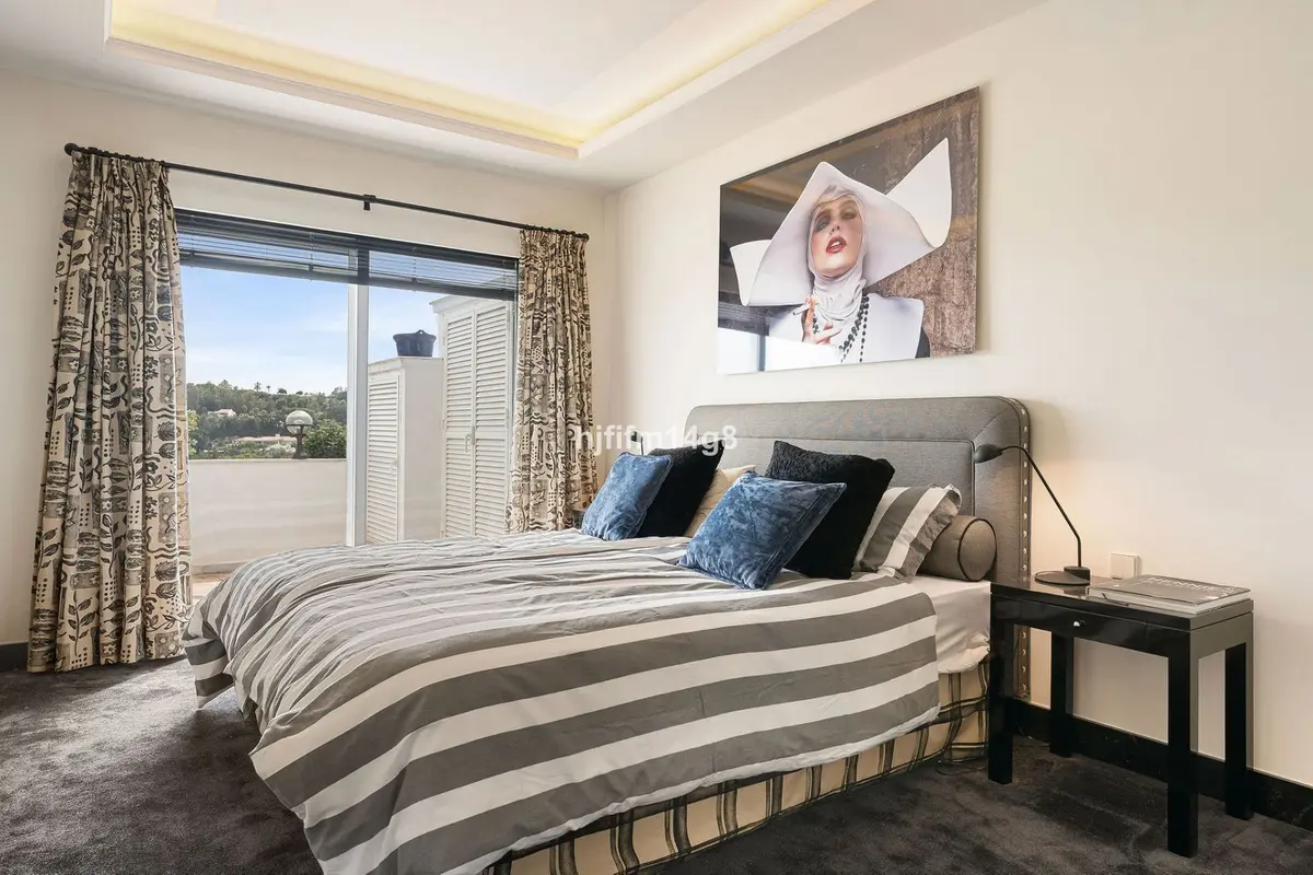 Penthouse in Nueva Andalucía