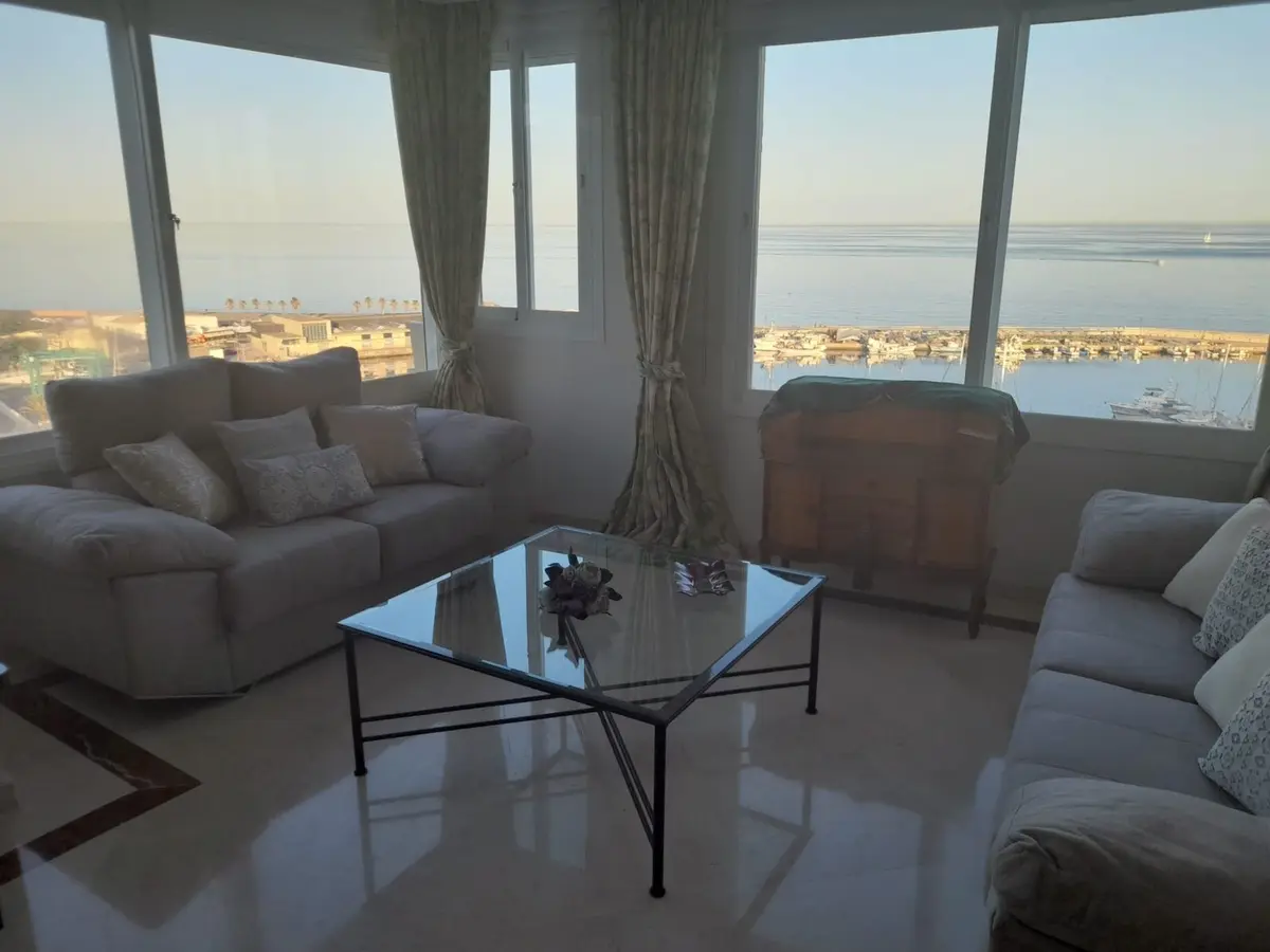 Penthouse in Estepona