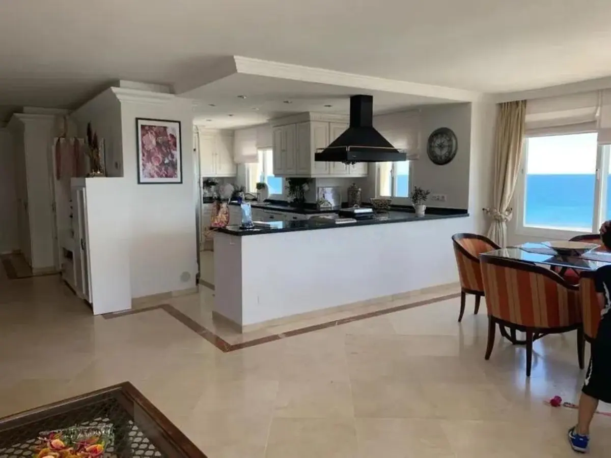 Penthouse in Estepona
