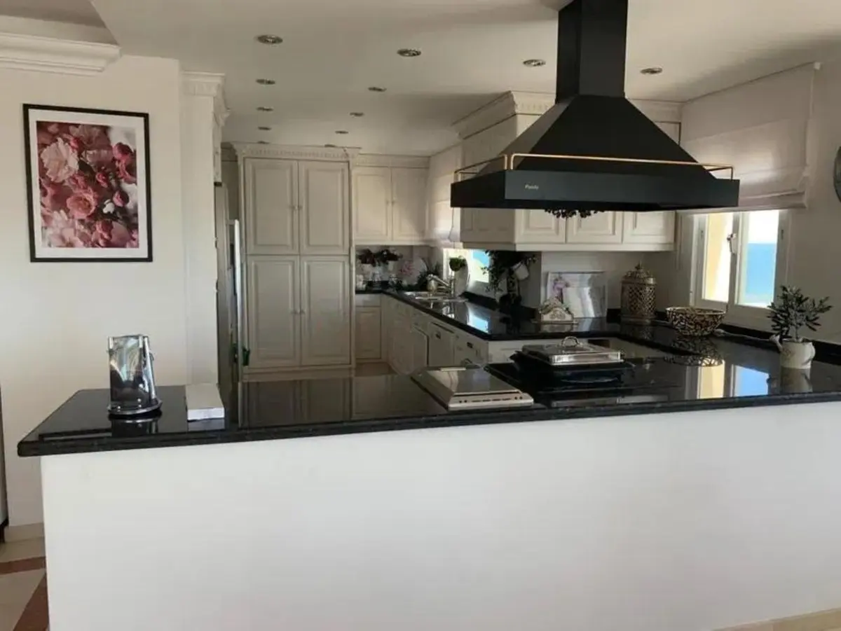 Penthouse in Estepona