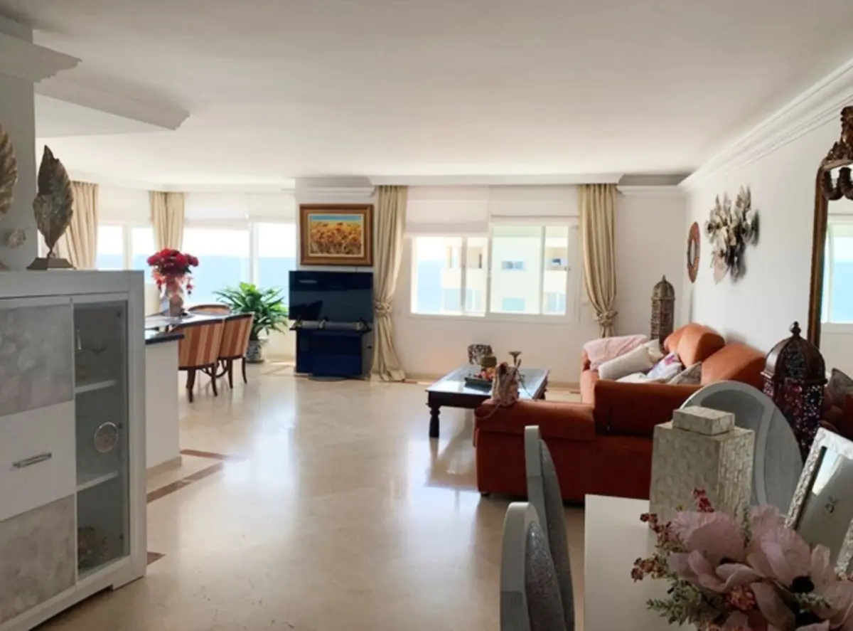 Penthouse in Estepona