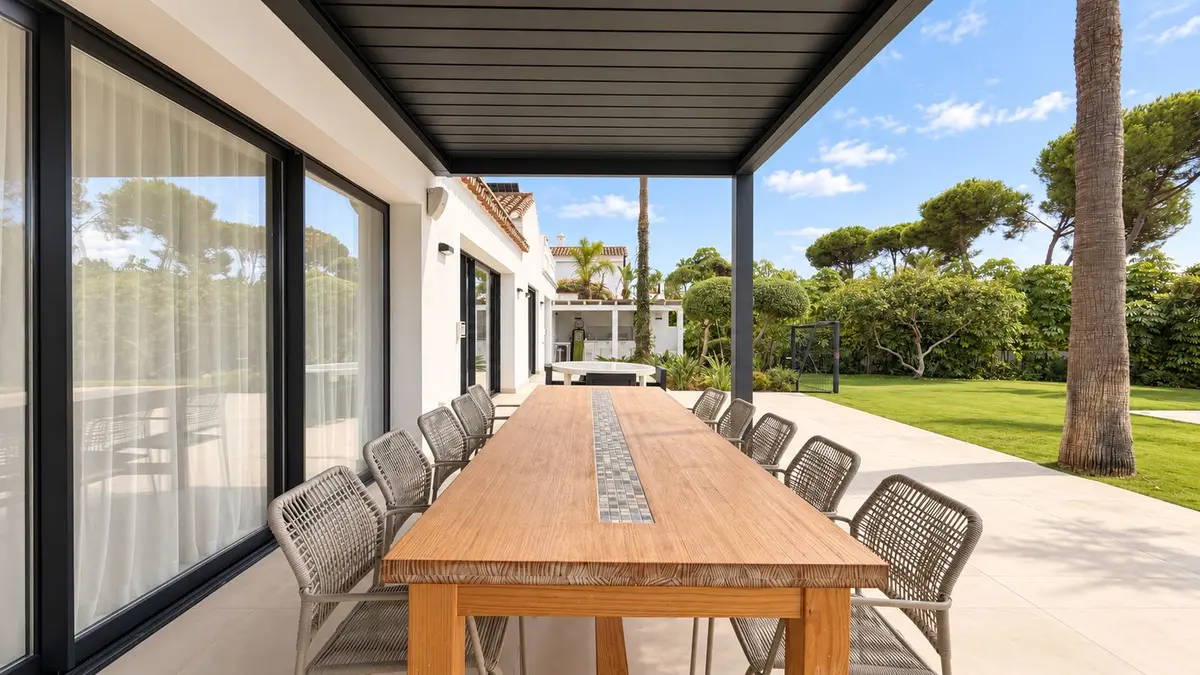 Detached Villa in Guadalmina Baja